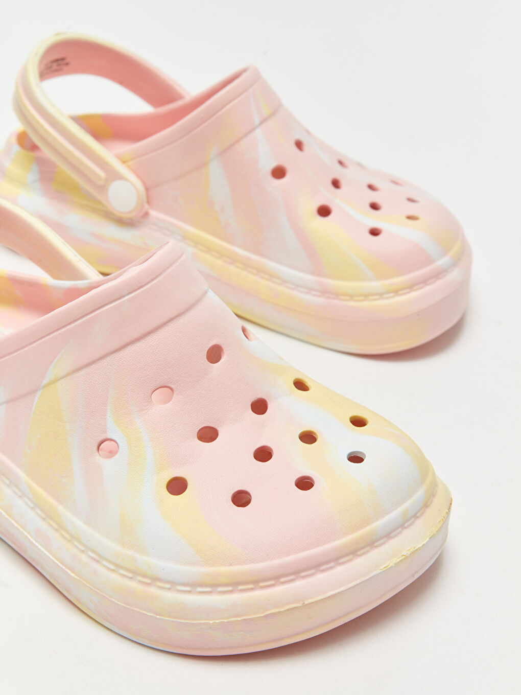 Pembe Batik Desenli Kadın Terlik-2