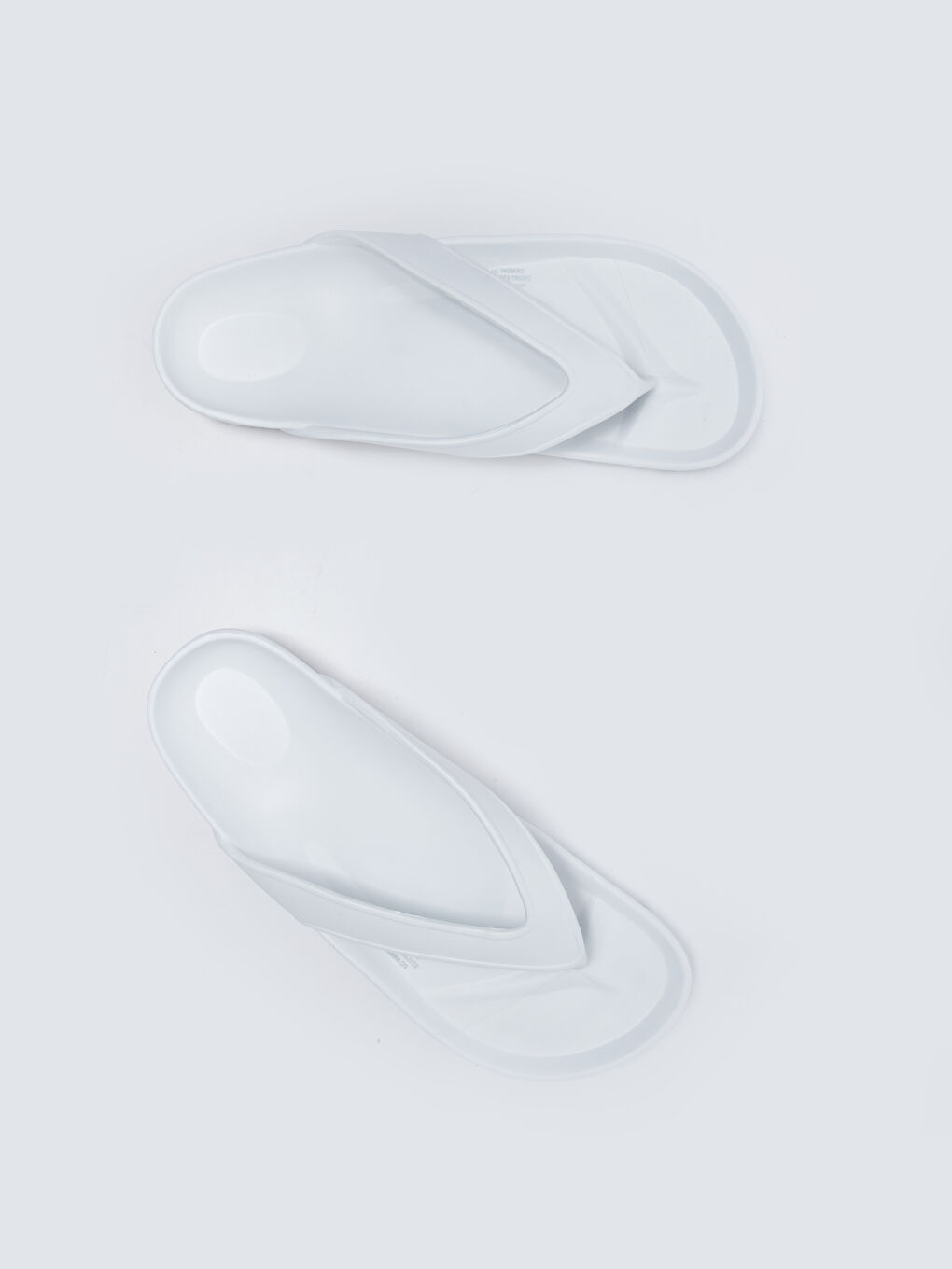 Beyaz Parmak Arası Erkek Terlik-2