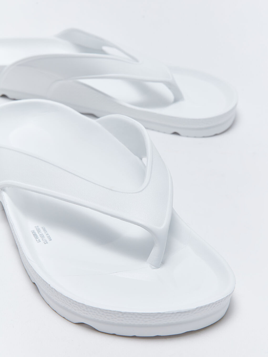 Beyaz Parmak Arası Erkek Terlik-4