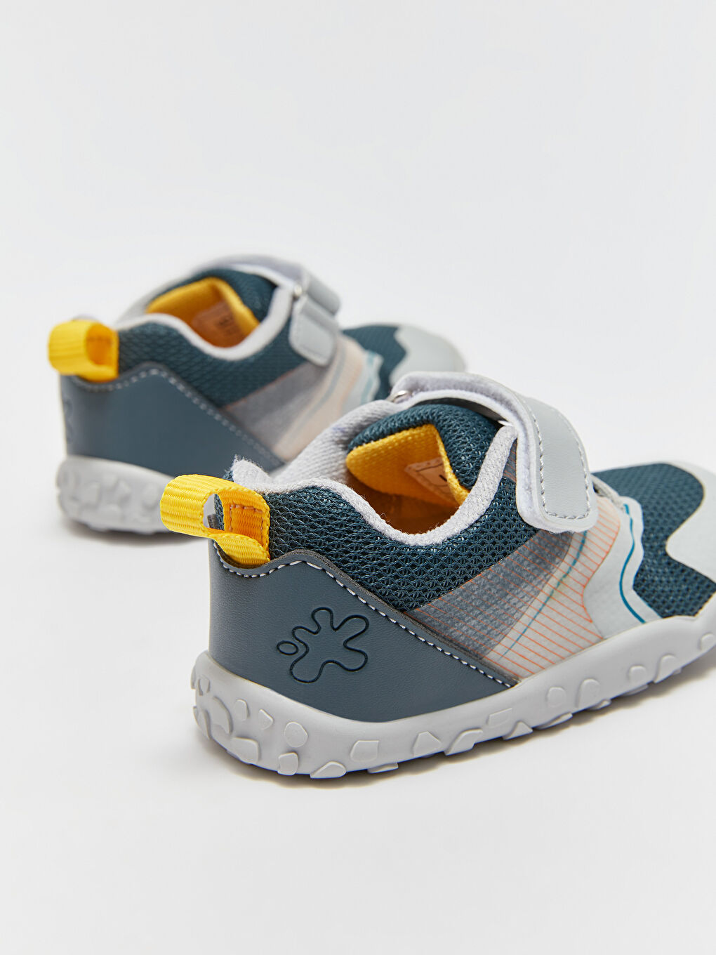 Velcro Closure Baby Boy Anatomical First Step Shoes-2