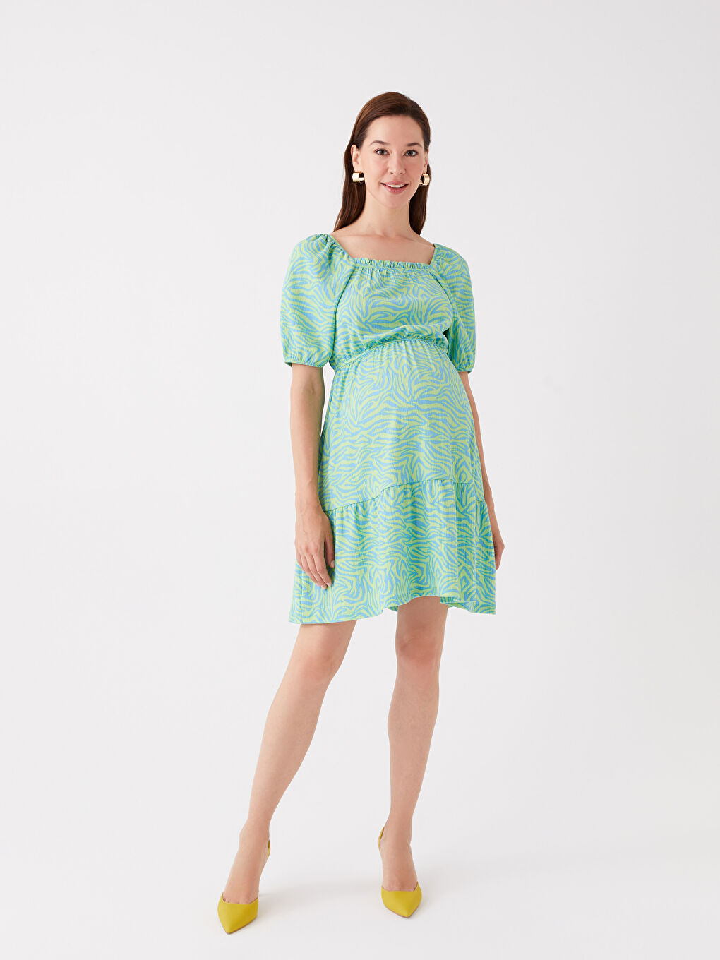 Square Collar Patterned Short-Sleeved Maternity Dress-2