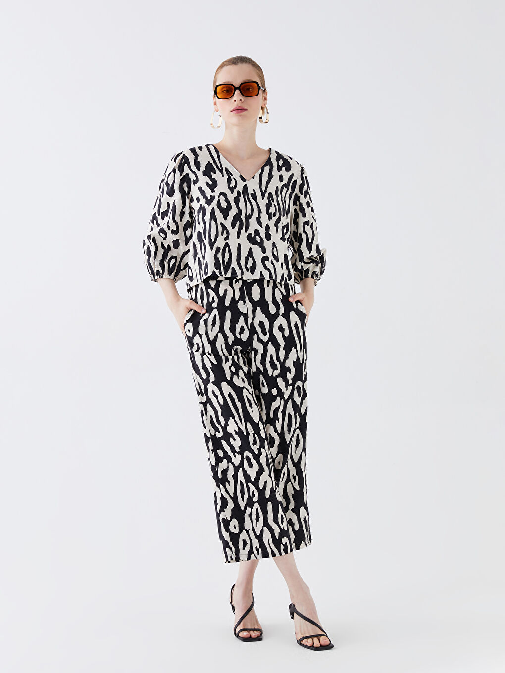LCW Vision V Neck Patterned Balloon Sleeve Women's Blouse -S3J788Z8-LQJ