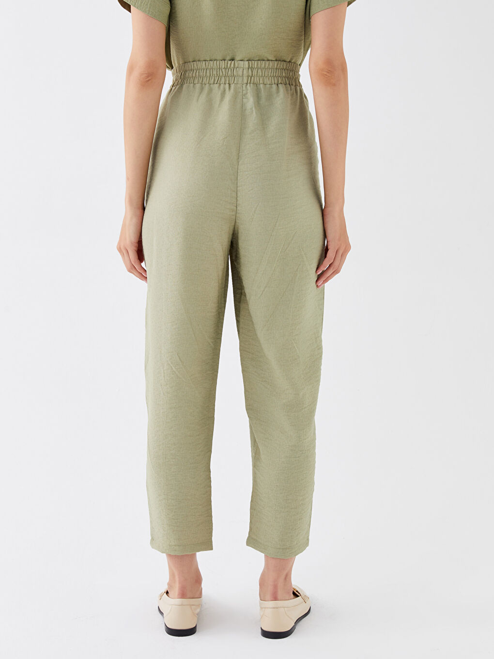 Yeşil Beli Lastikli Rahat Kalıp Kadın Pantolon-4