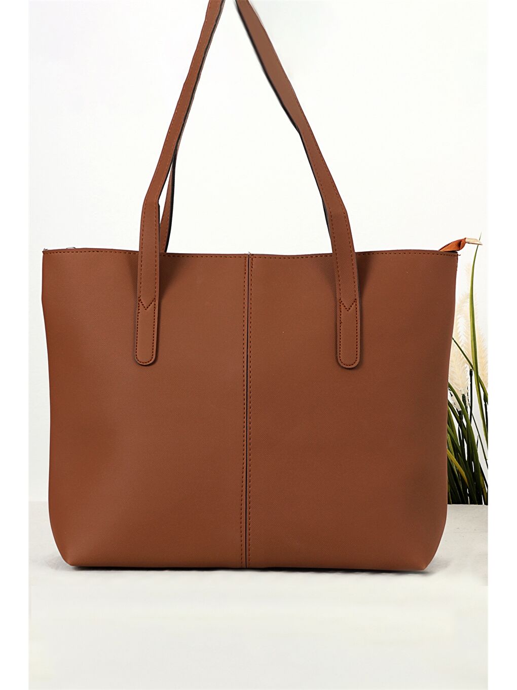 Kahverengi Suni Deri Kadın Omuz Çantası