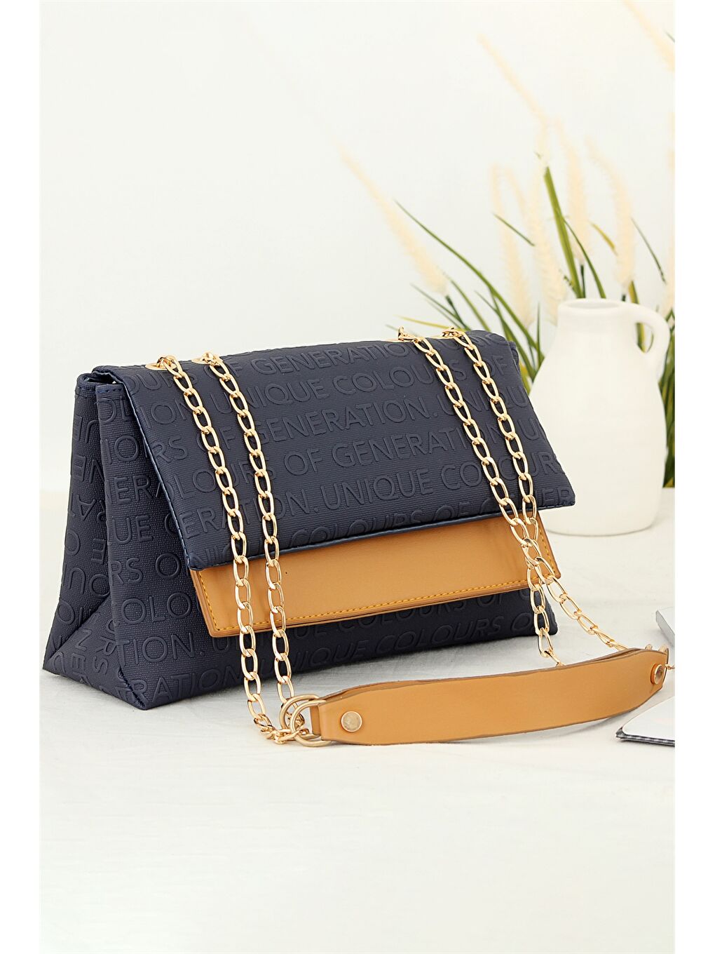 Lacivert Deri Görünümlü Baskılı Kadın Omuz Çantası