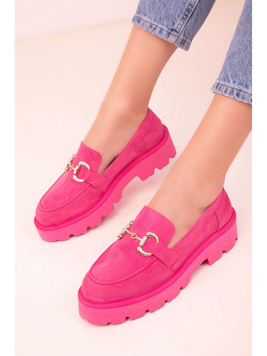 Fuşya Kalın Taban Kadın Klasik Ayakkabı-1