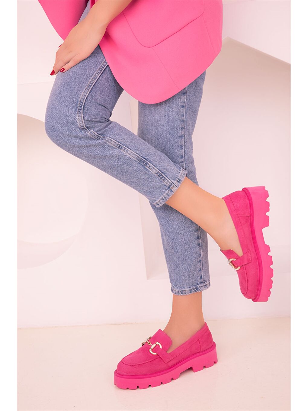 Fuşya Kalın Taban Kadın Klasik Ayakkabı