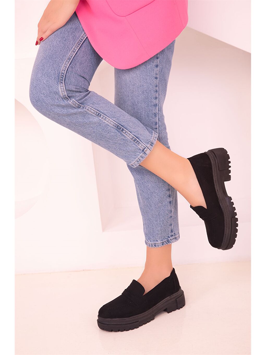 Siyah Süet Görünümlü Kadın Loafer Ayakkabı-1