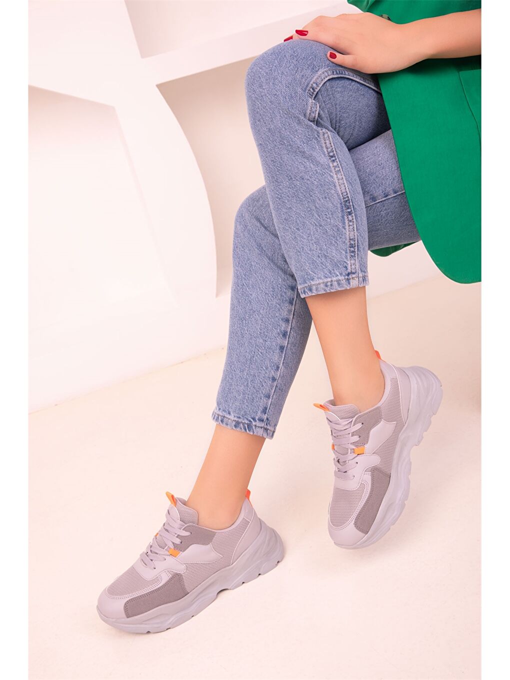 Soho Exclusive Gri Bağcıklı Kadın Aktif Spor Ayakkabı