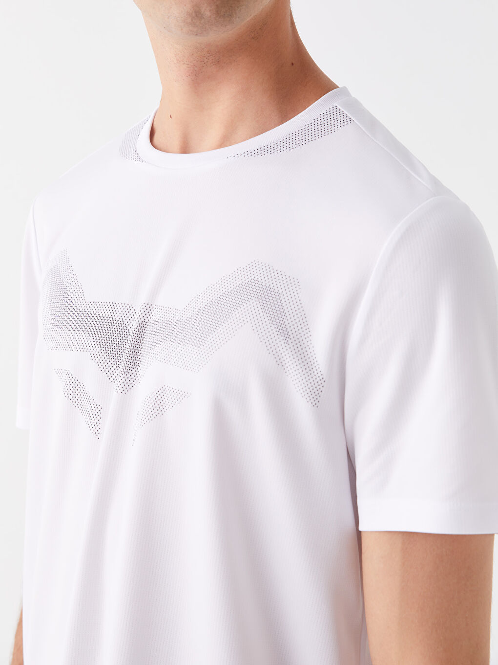 Beyaz Bisiklet Yaka Kısa Kollu Erkek Spor Tişört-3