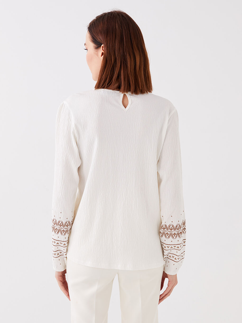 Ekru Bisiklet Yaka Desenli Uzun Kollu Kadın Bluz-4