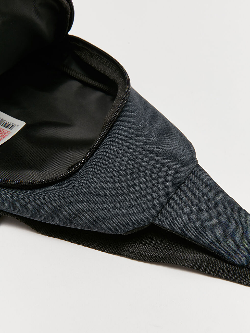 LCW ACCESSORIES Siyah Fermuarlı Erkek Göğüs Çantası - 2