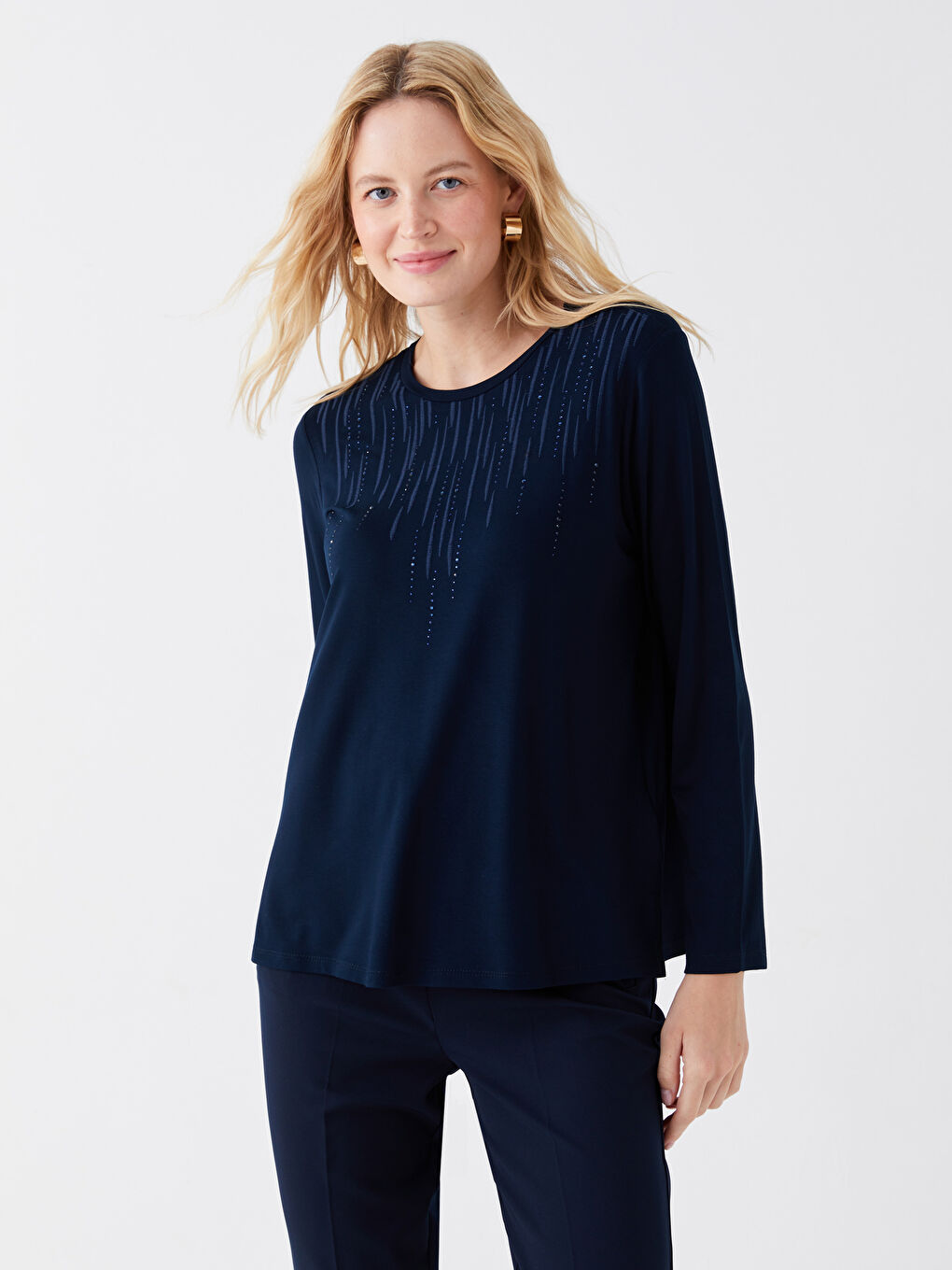 LCW Grace Crew Neck Rhinestone Embellished Long Sleeve Women's Blouse -S3JD04Z8-E1J