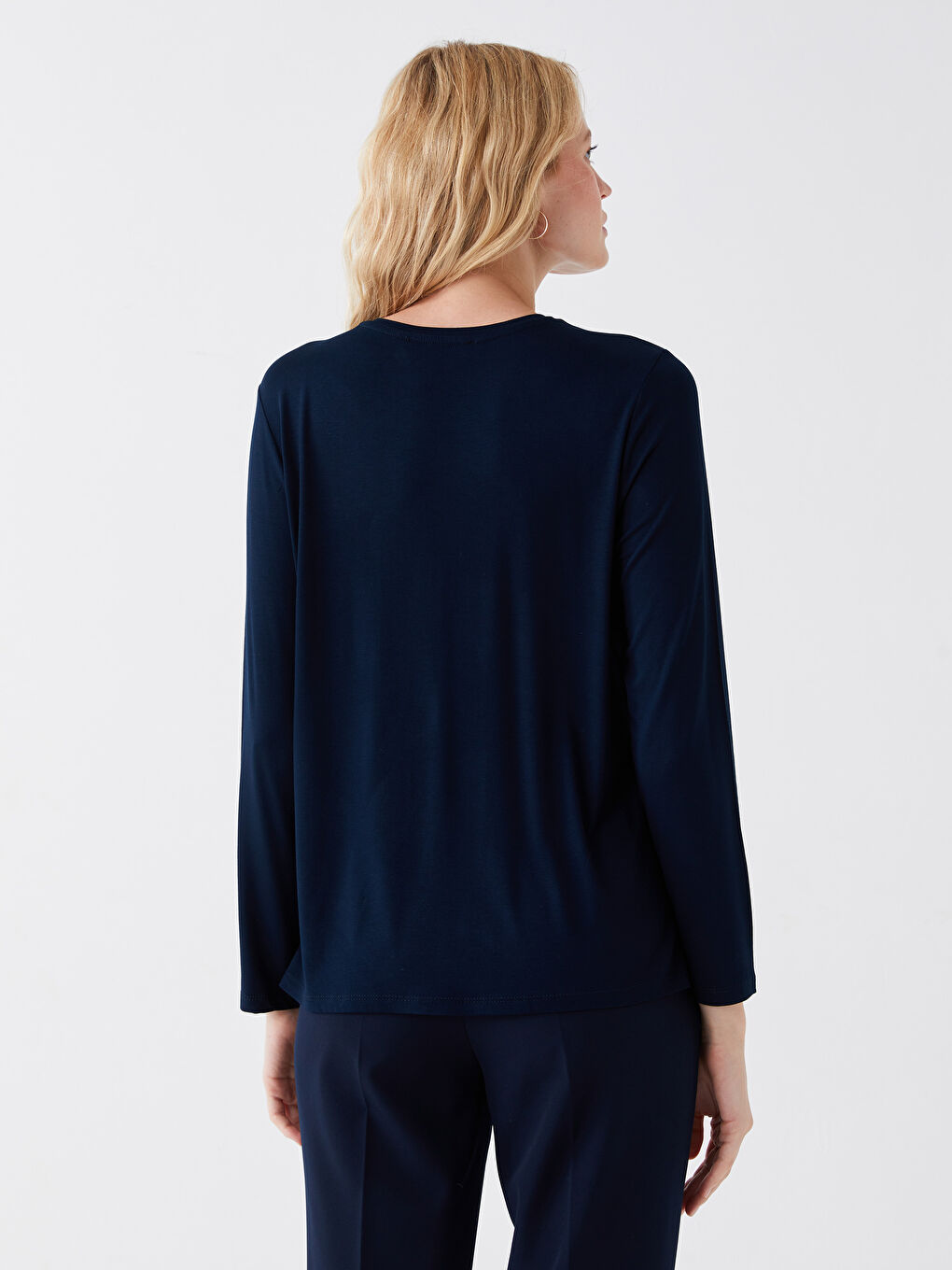 LCW Grace Crew Neck Rhinestone Embellished Long Sleeve Women's Blouse -S3JD04Z8-E1J