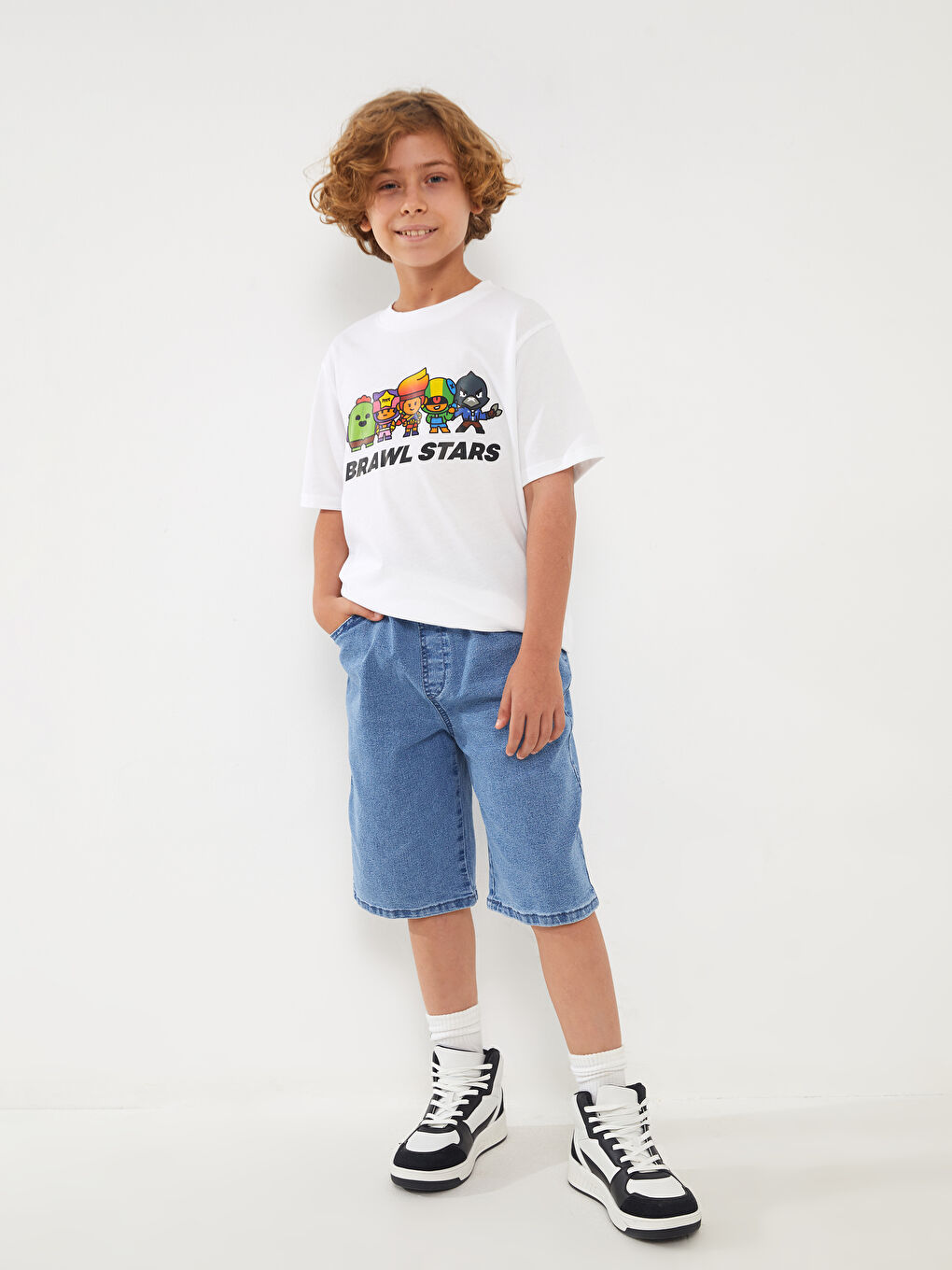 LCW Kids Crew Neck Brawl Stars Printed Short Sleeve Boys' T-Shirt -S3JD49Z4-R9K
