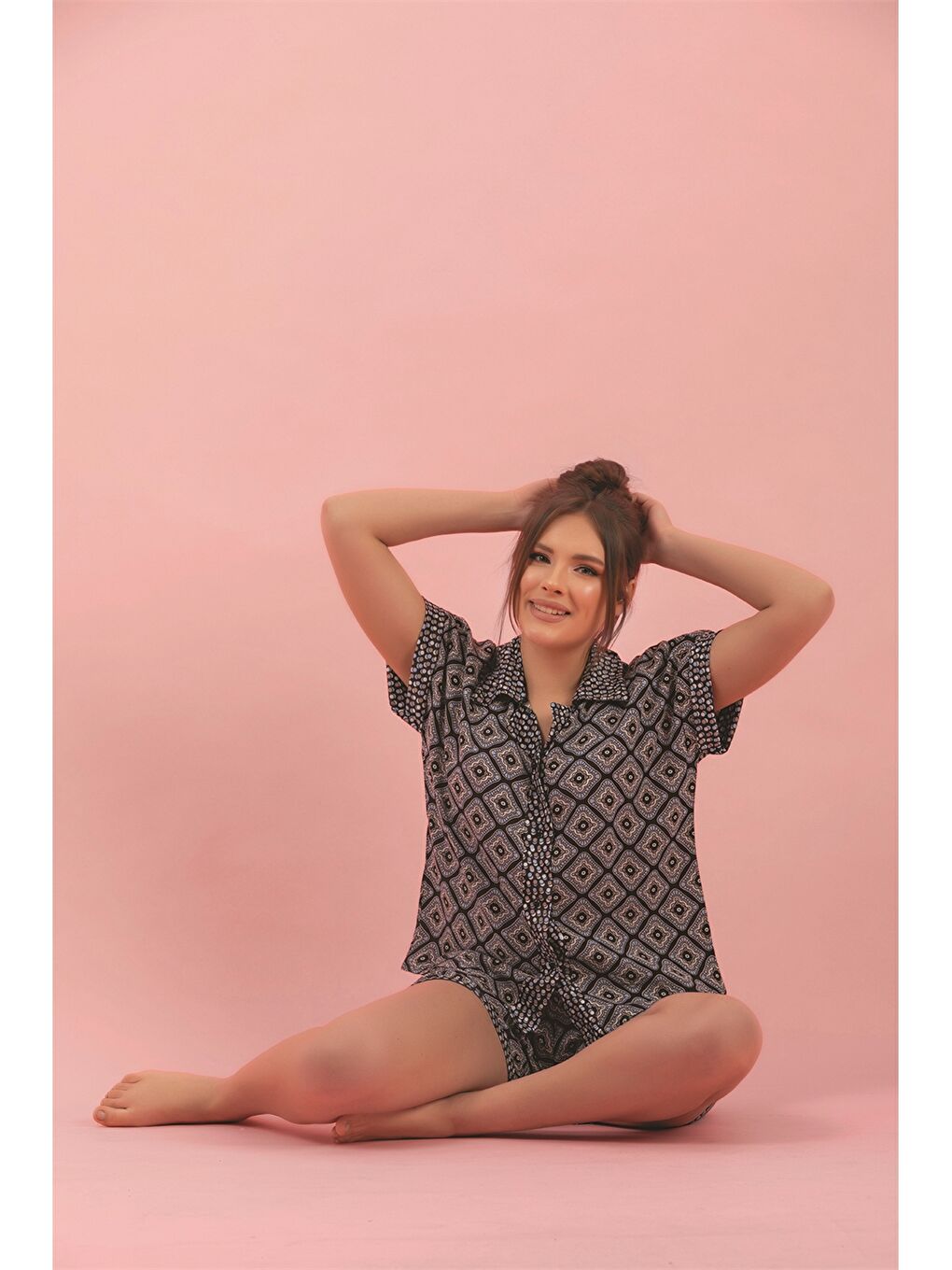 Antrasit Polo Yaka Kısa Kollu Kadın Pijama Takımı