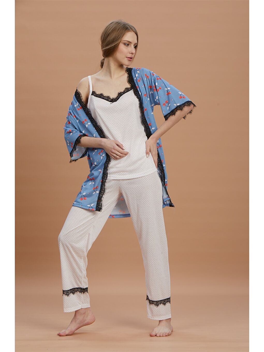 Mavi V Yaka Askılı Kadın Pijama Takımı