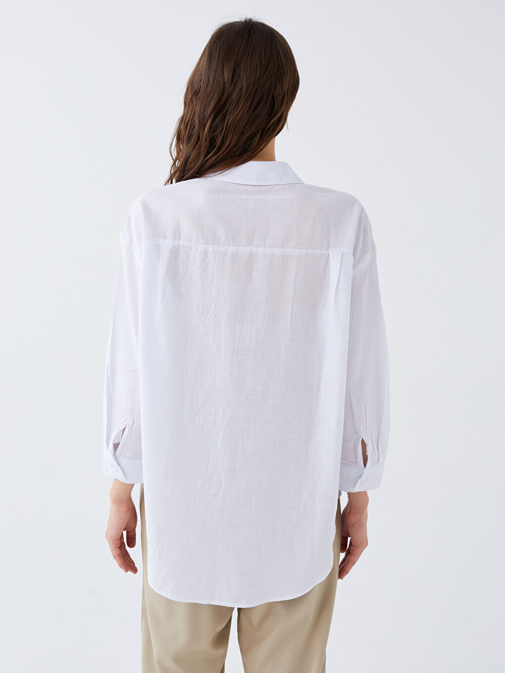 Beyaz Nakışlı Kadın Gömlek-4