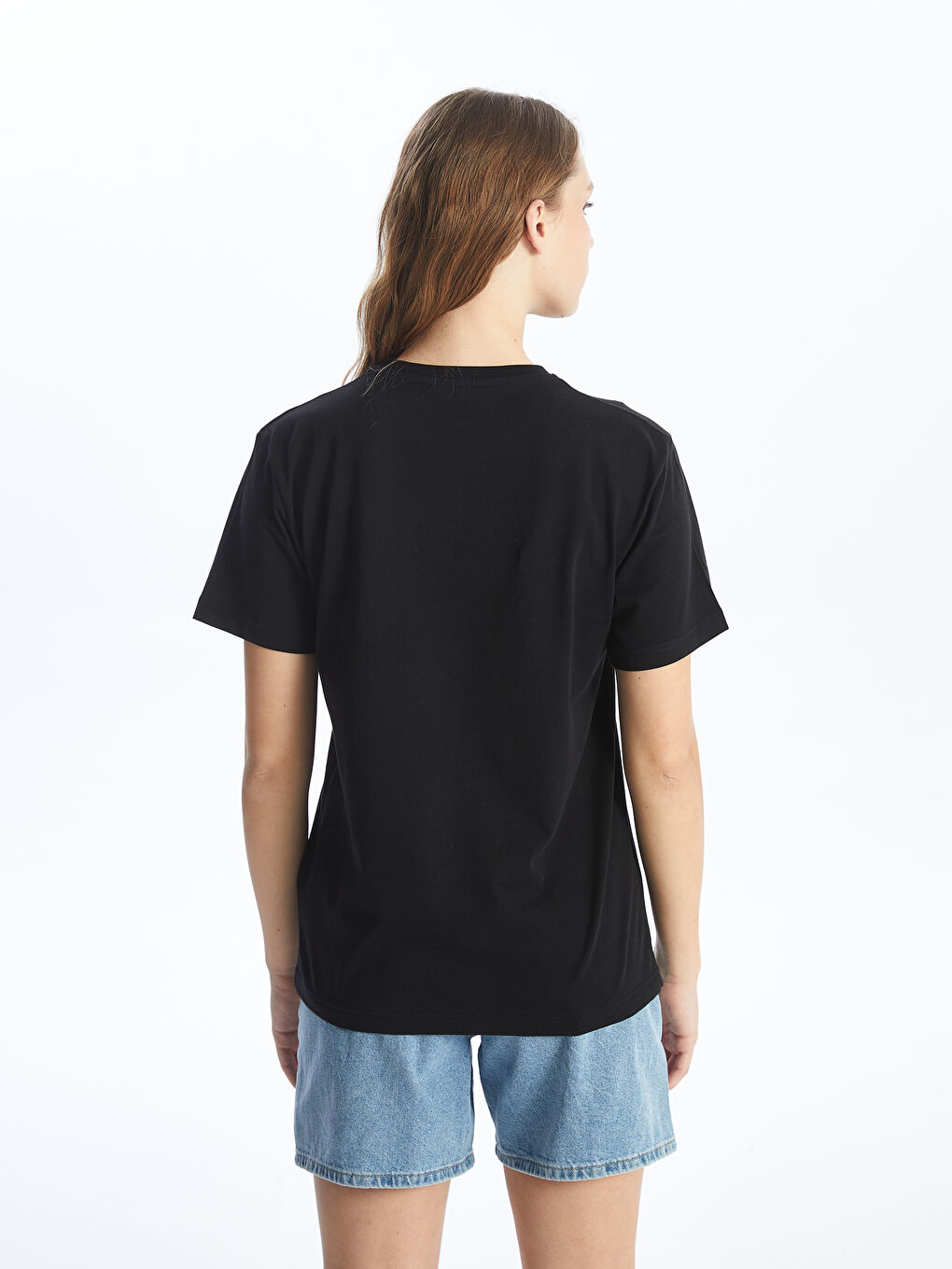 Siyah Bisiklet Yaka Baskılı Kısa Kollu Kadın Tişört-4