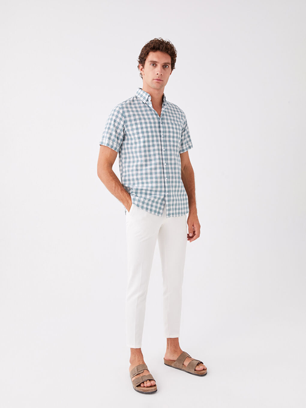 LCWAIKIKI Classic Regular Fit Short Sleeve Plaid Men's Shirt