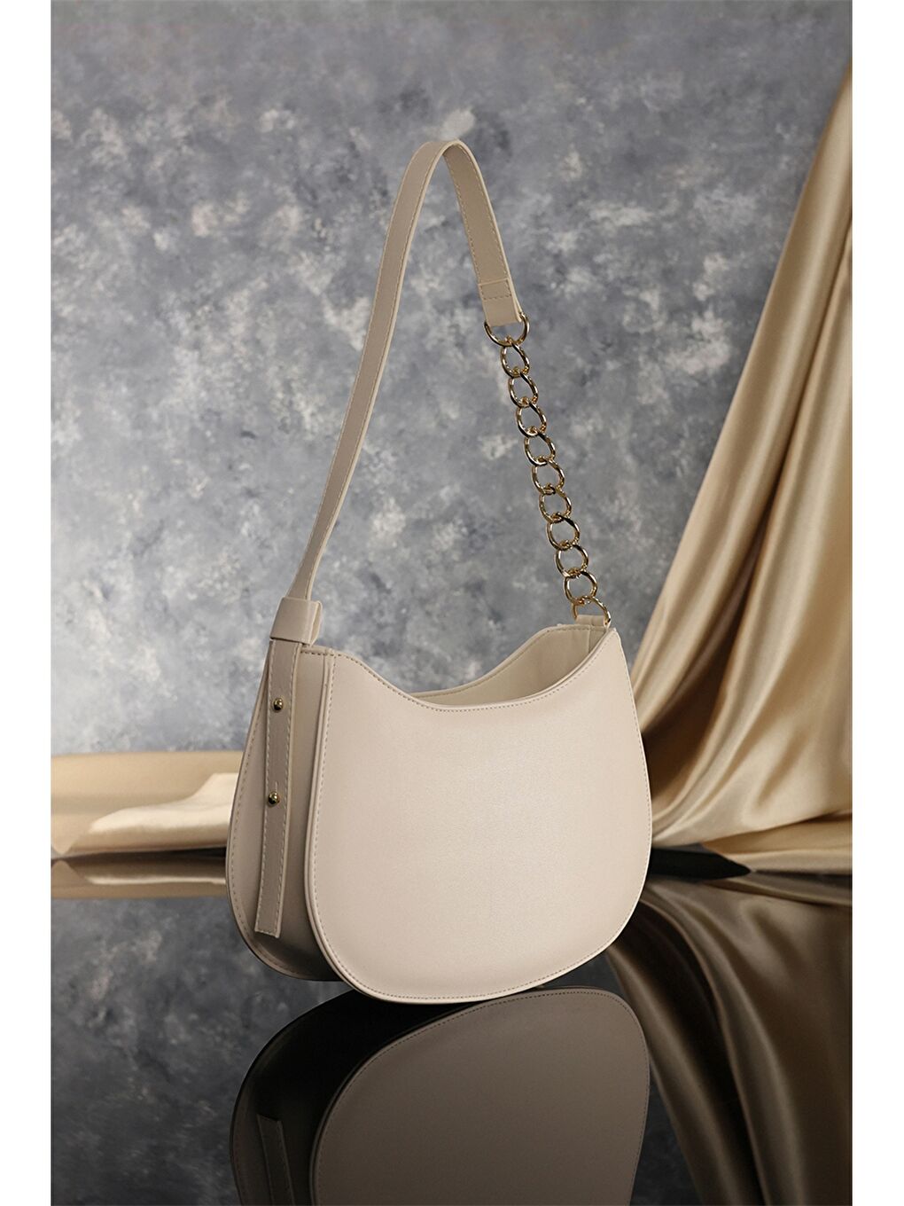 Bej Deri Görünümlü Kadın Çanta-2