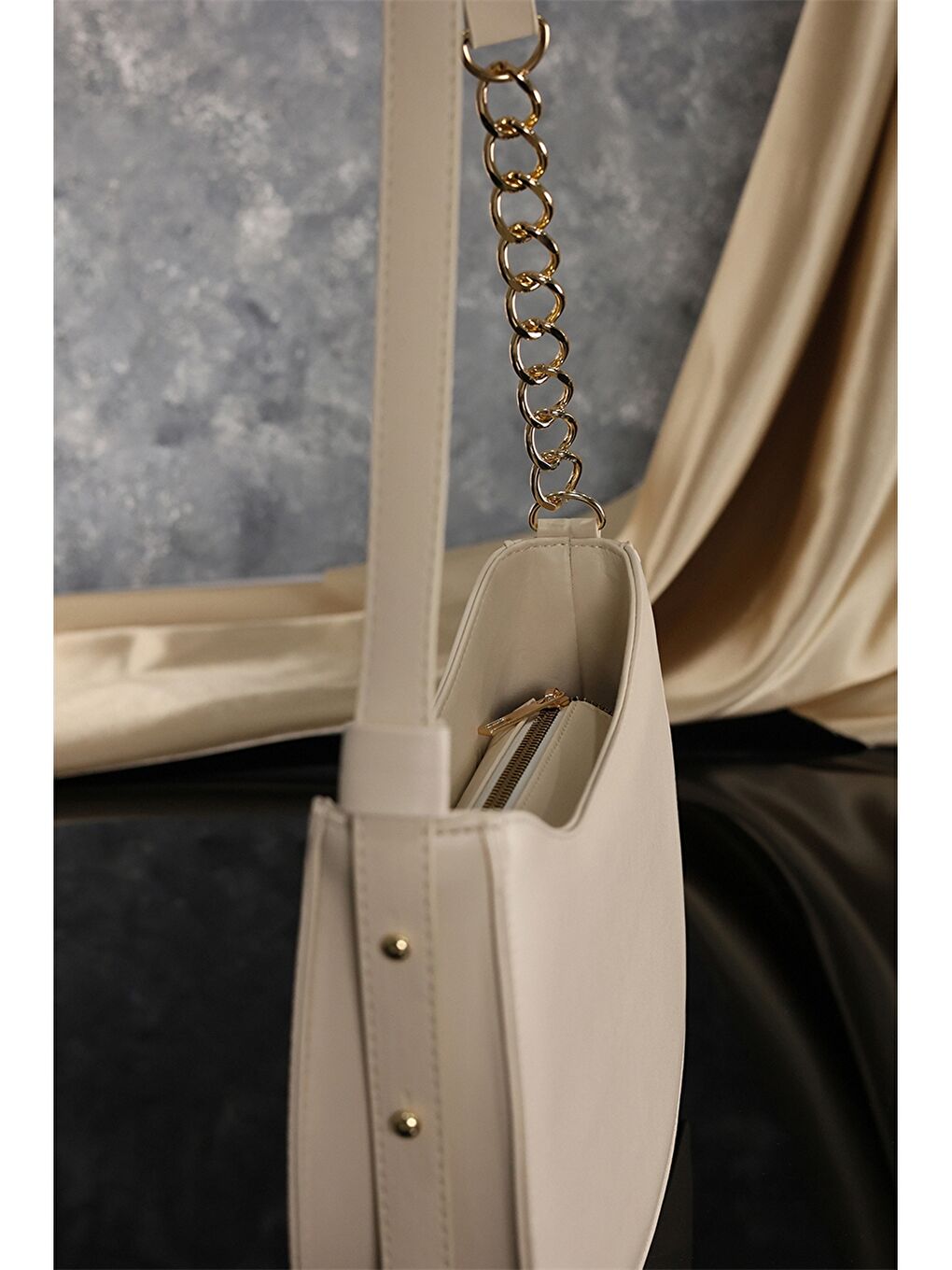 Bej Deri Görünümlü Kadın Çanta-4