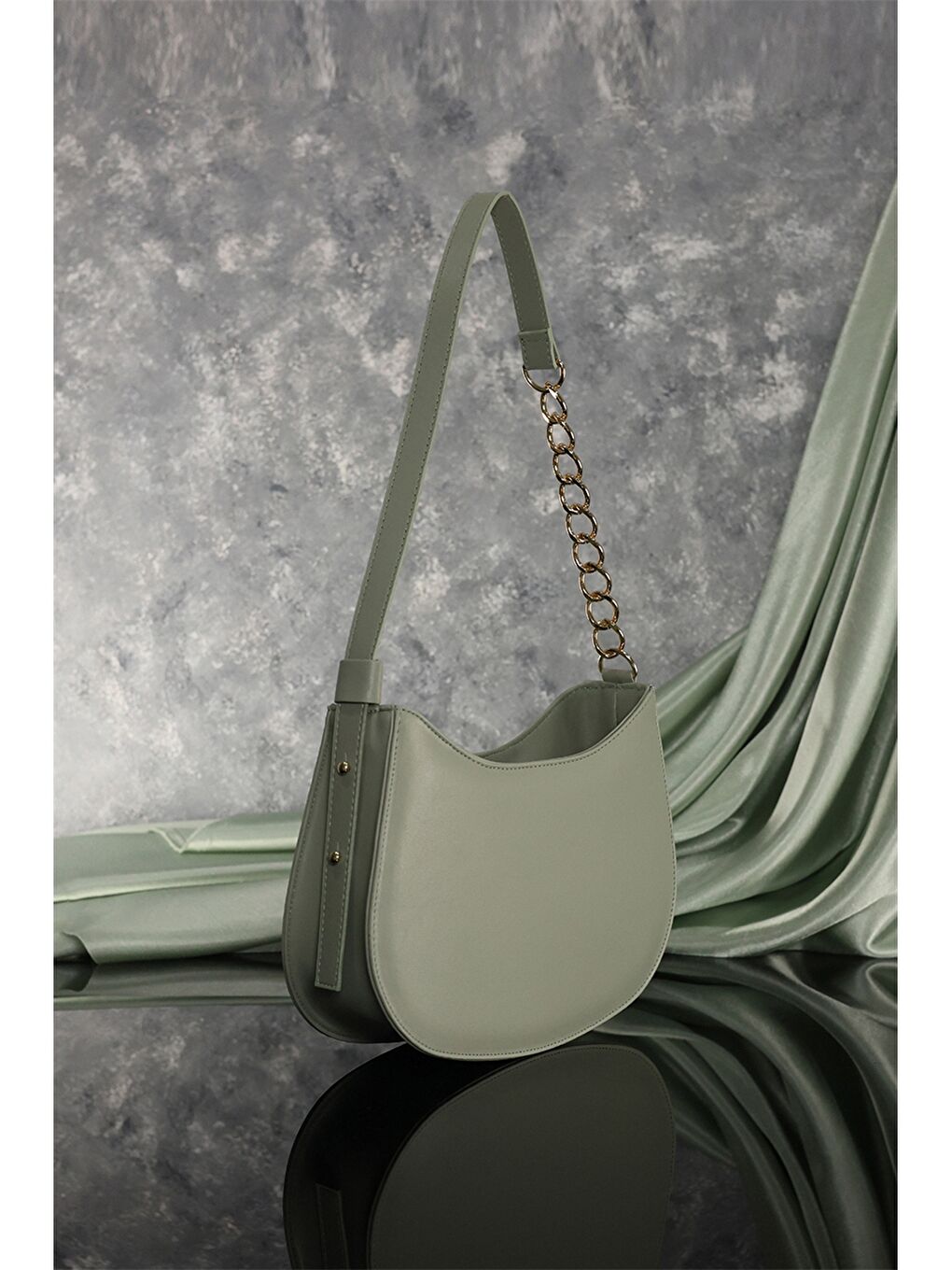 Yeşil Deri Görünümlü Kadın Çanta-3