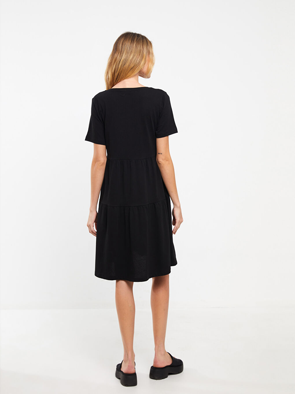 LCWAIKIKI Maternity V-Neck Plain Short Sleeve Maternity Dress -S3JF90Z8-CVL