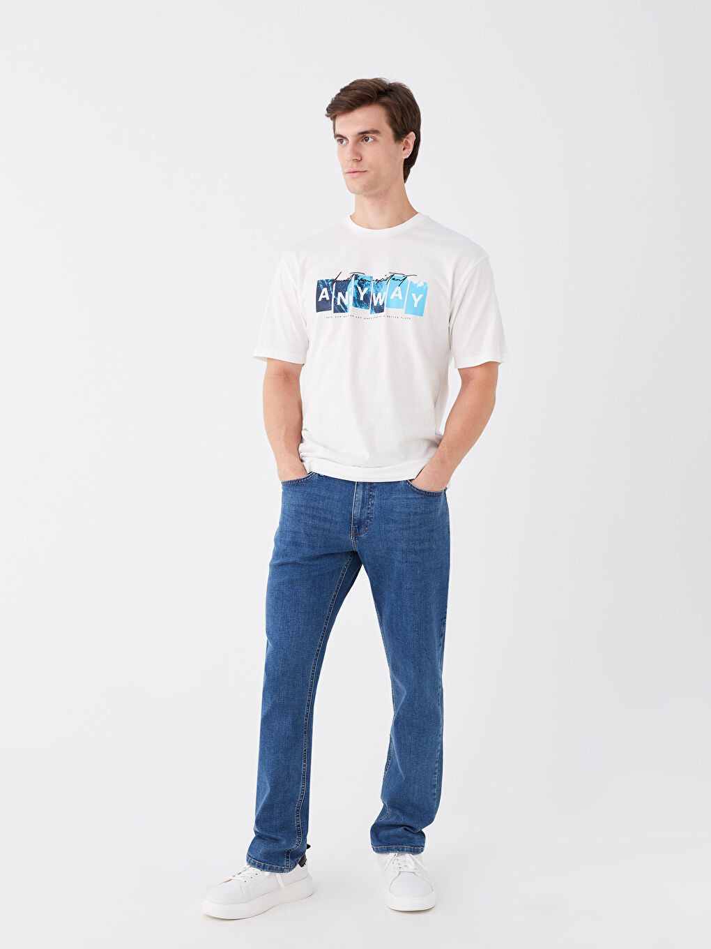 779 جينز بقصة عادية للرجال-1