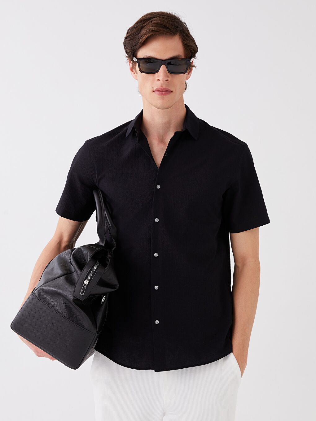 Siyah Regular Fit Kısa Kollu Erkek Gömlek