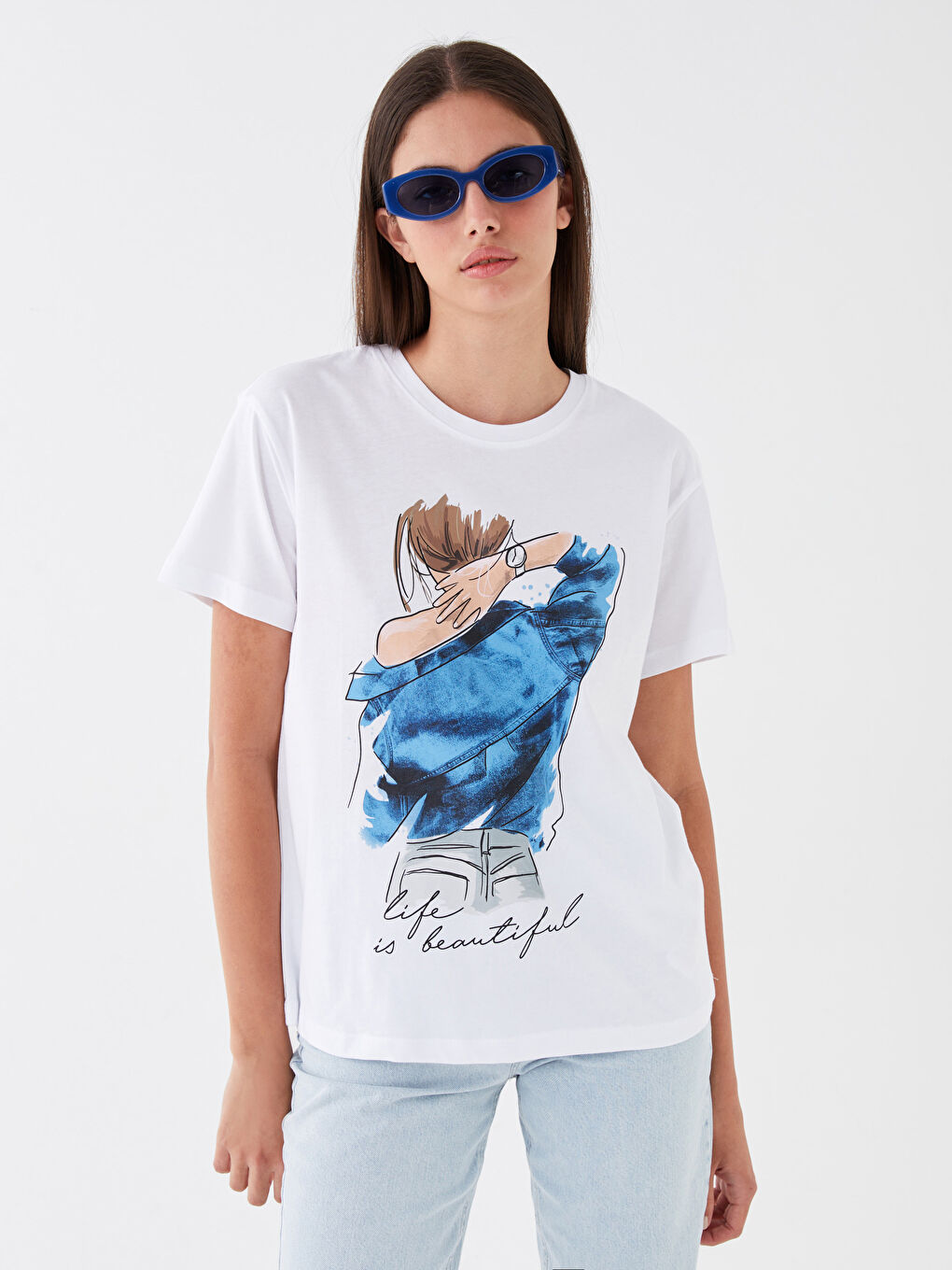 Beyaz Bisiklet Yaka Baskılı Kısa Kollu Kadın Tişört