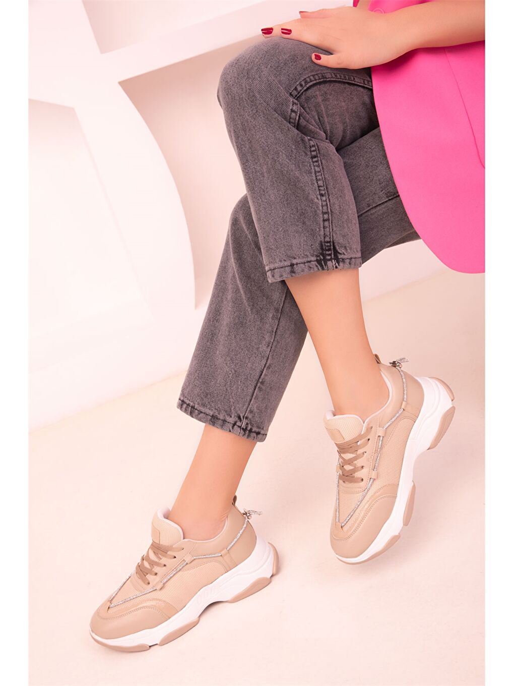 Soho Exclusive Bej Bağcıklı Kadın Spor Ayakkabı