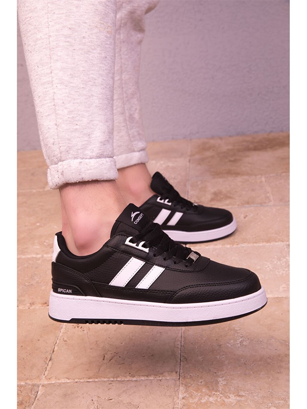 Siyah Bağcıklı Erkek Spor Ayakkabı-2
