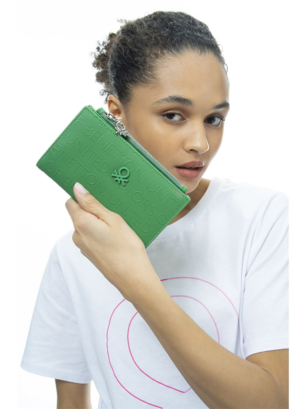 Yeşil Deri Görünümlü Yazı Baskılı Kadın Cüzdan