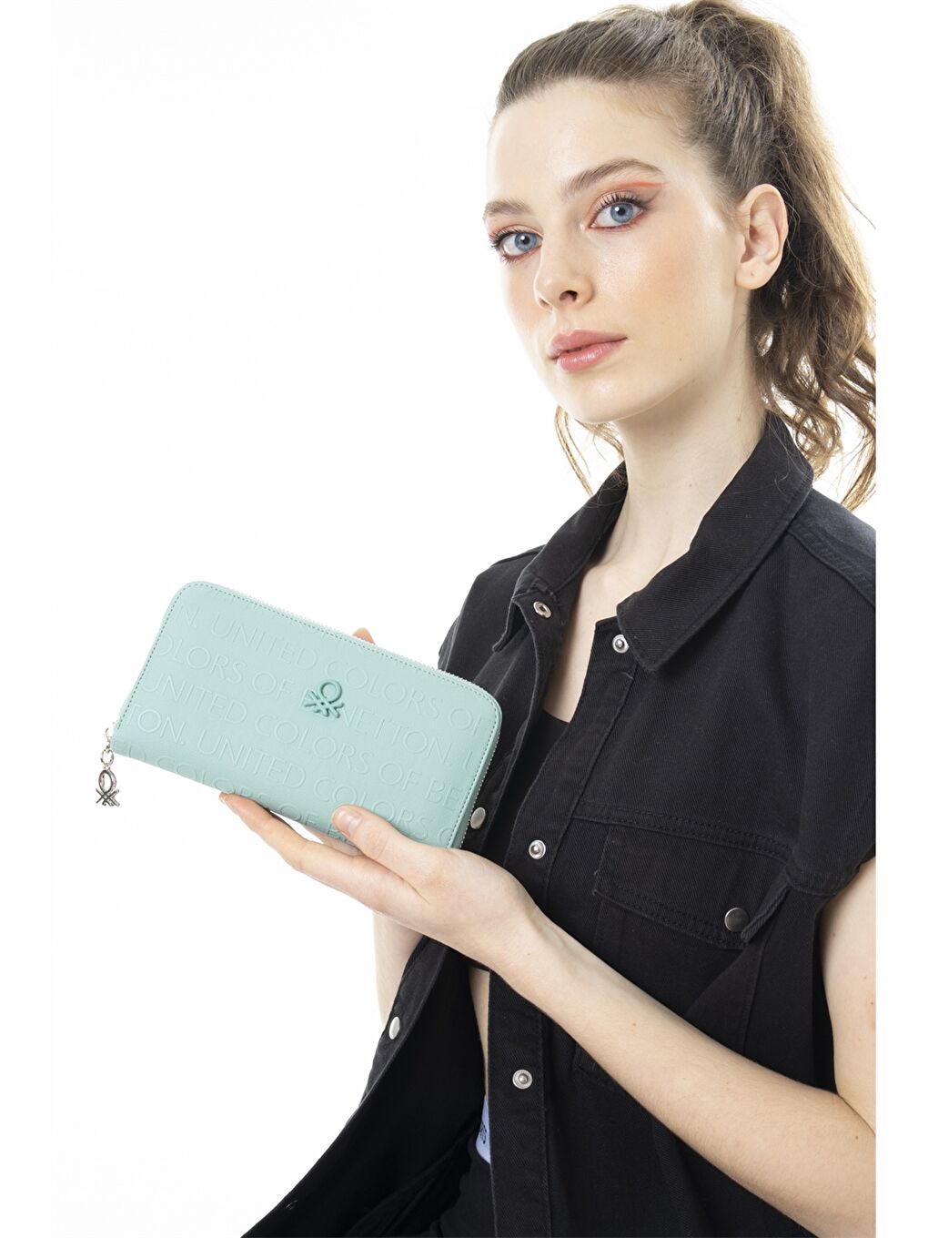 Turkuaz Deri Görünümlü Kadın Cüzdan