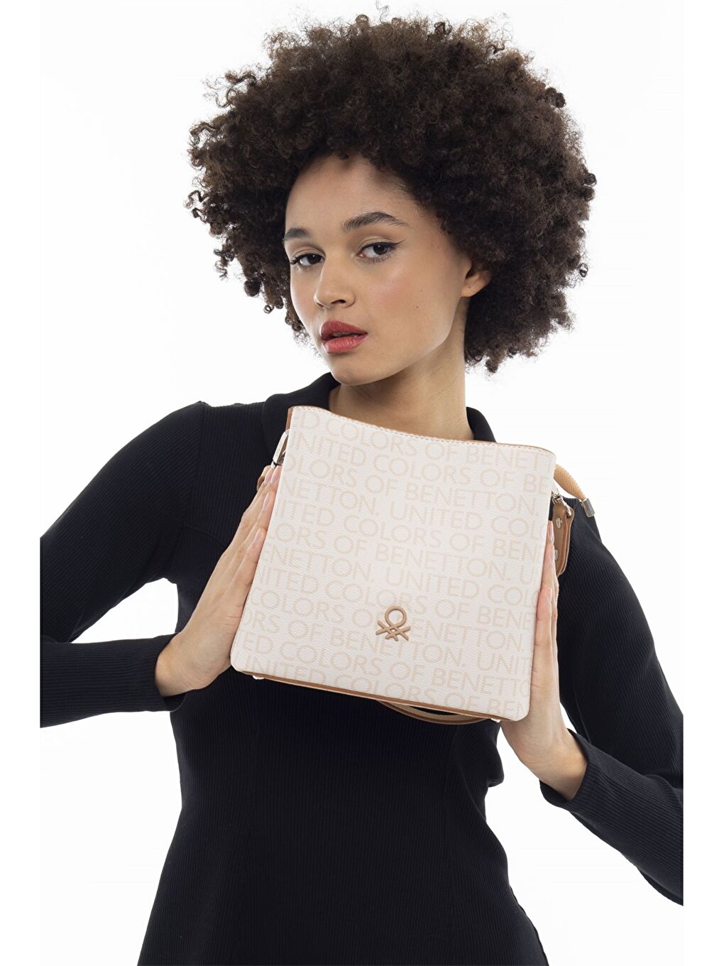 Bej Deri Görünümlü Kadın Çanta