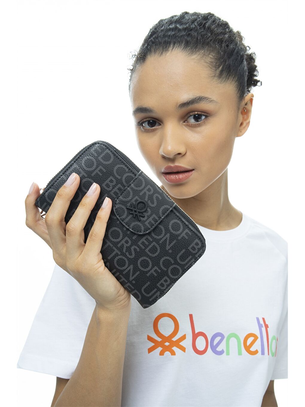 Siyah Deri Görünümlü Kadın Cüzdan