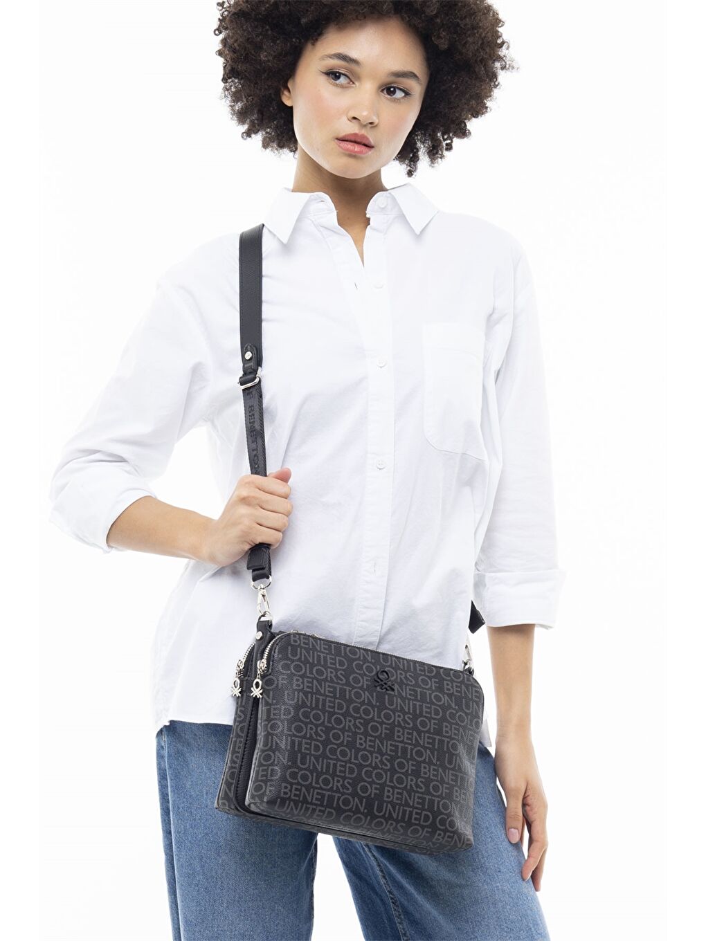 Siyah Deri Görünümlü Kadın Çanta-1