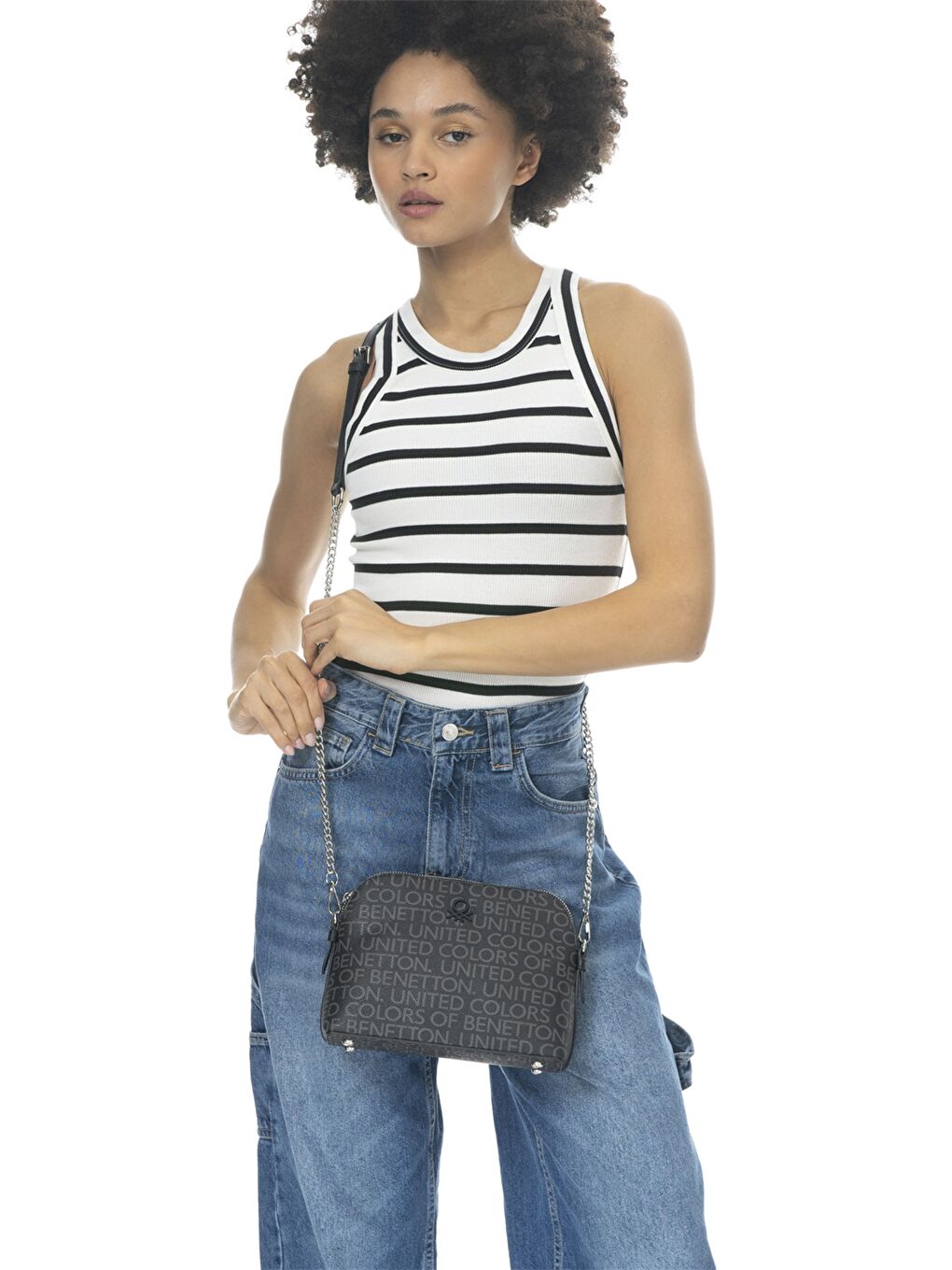 Siyah Deri Görünümlü Kadın Çanta