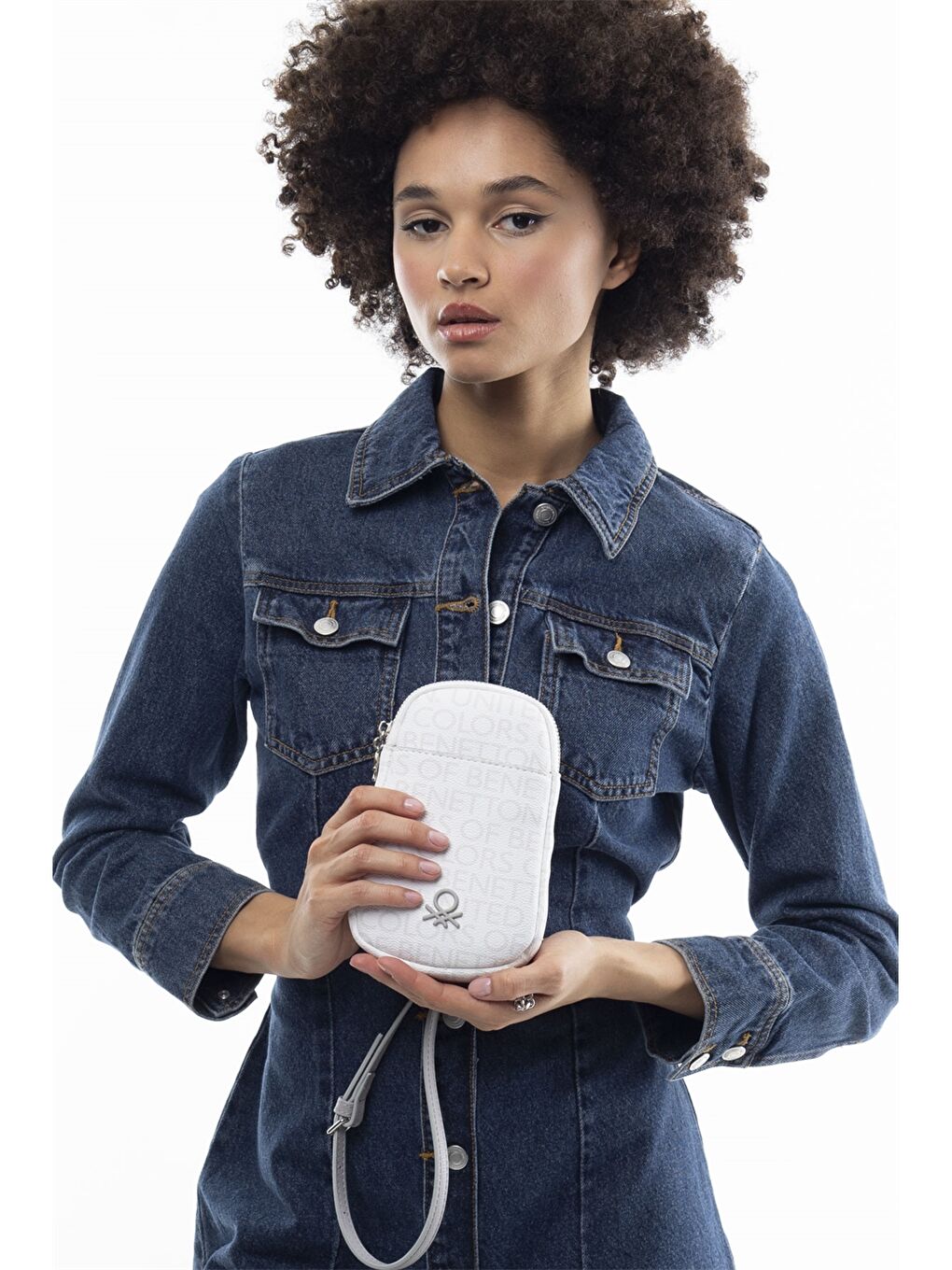 Beyaz Deri Görünümlü Kadın Çanta