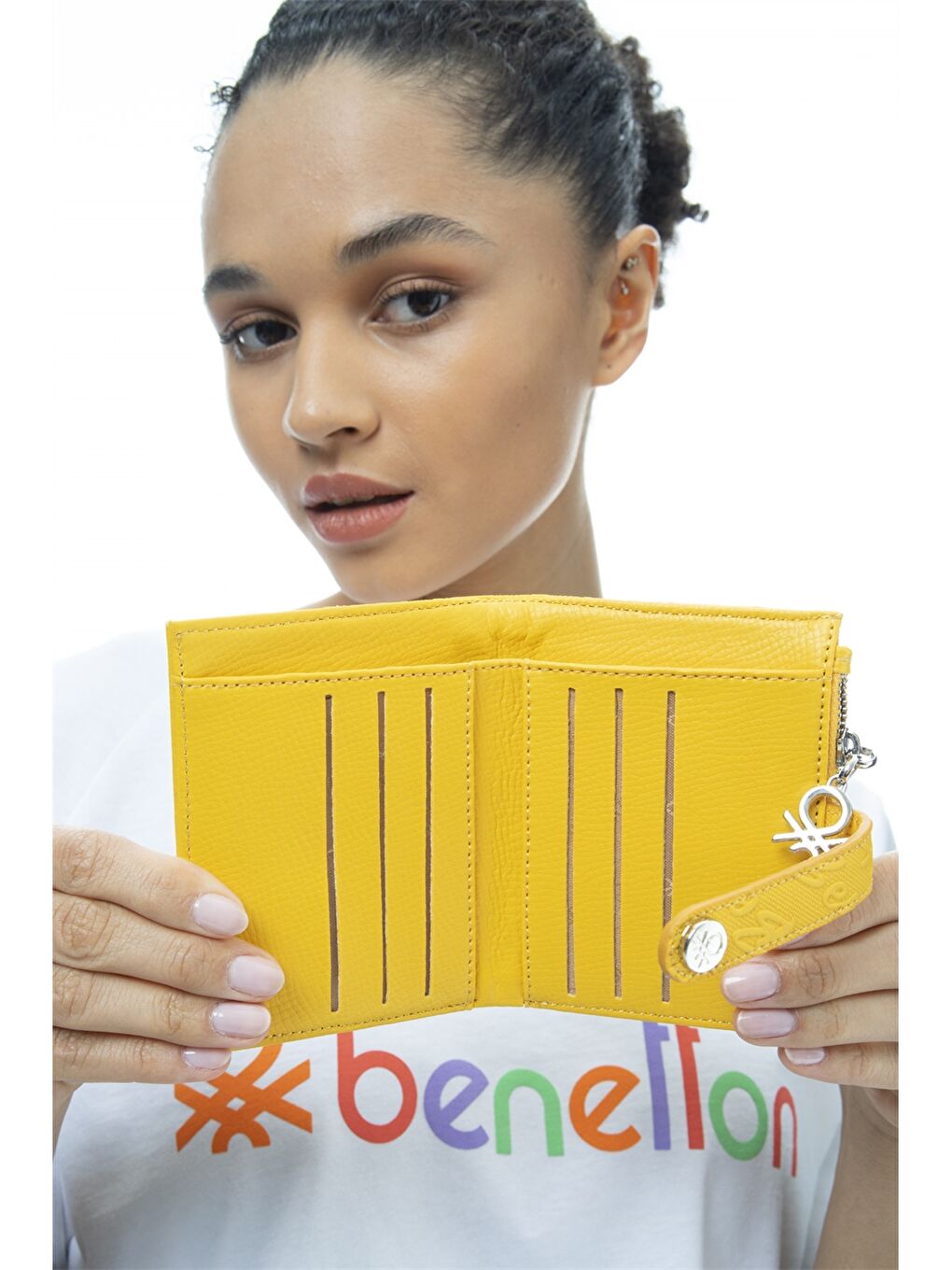 Sarı Deri Görünümlü Kadın Cüzdan-1