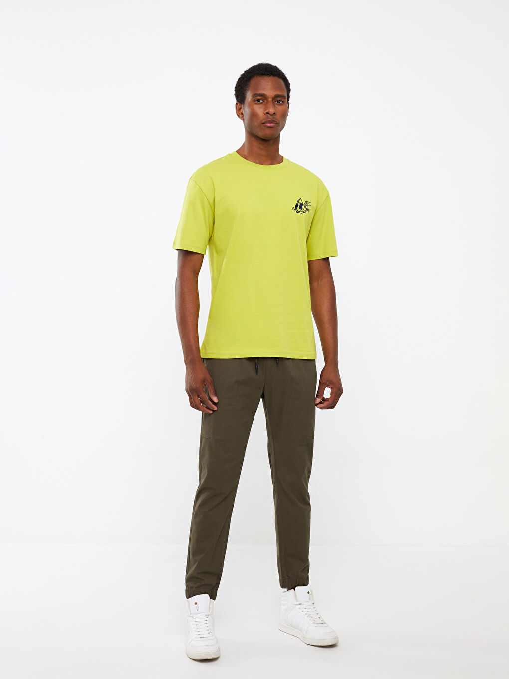 Yeşil Bisiklet Yaka Kısa Kollu Baskılı Penye Erkek Tişört-3