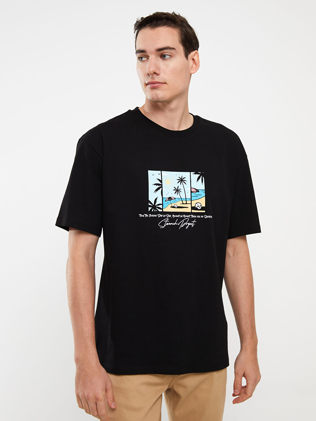 Siyah Bisiklet Yaka Kısa Kollu Baskılı Penye Erkek Tişört