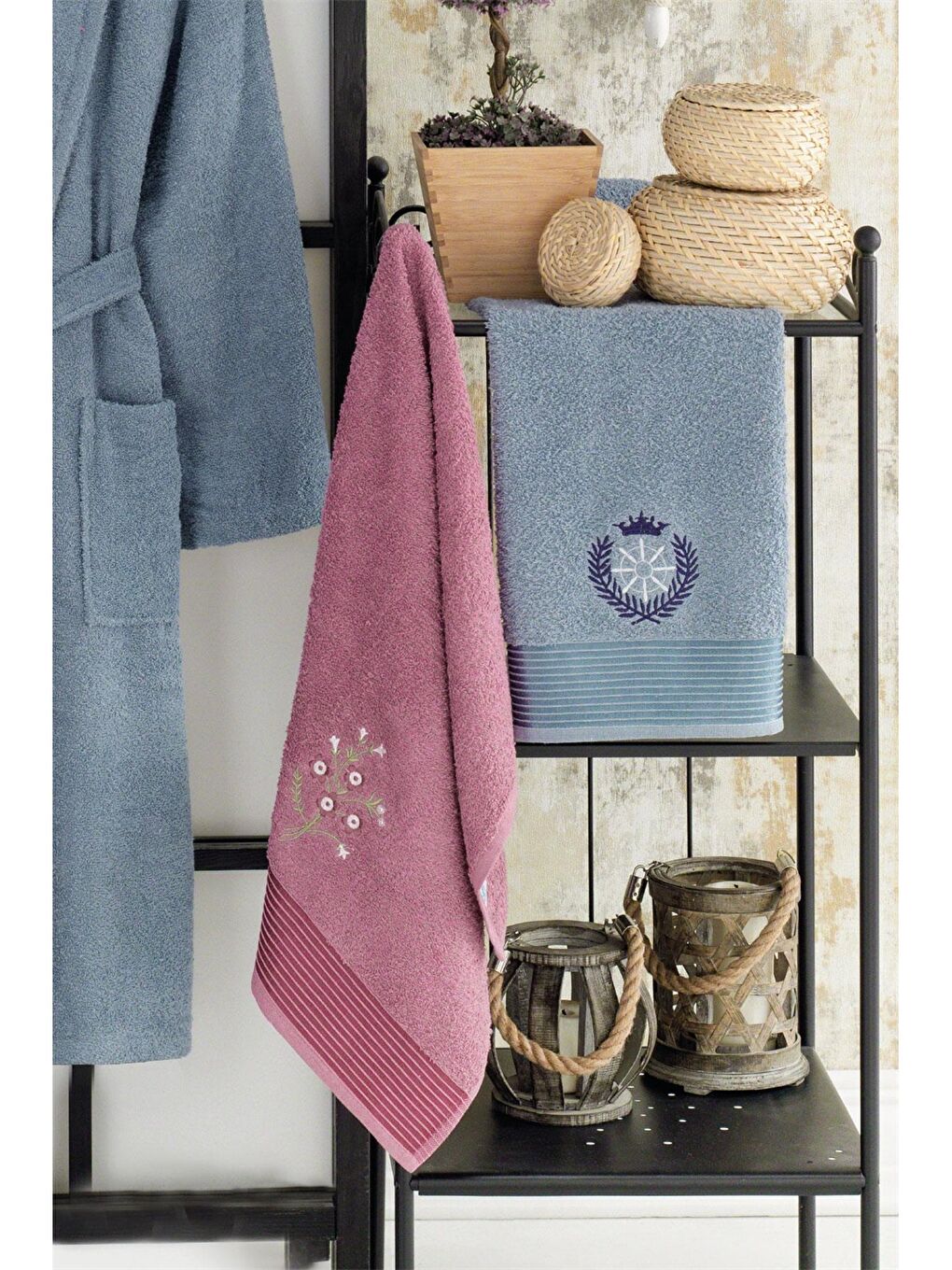 Karışık Pamuklu 4 Parça Aile Bornoz Seti L-XL-1