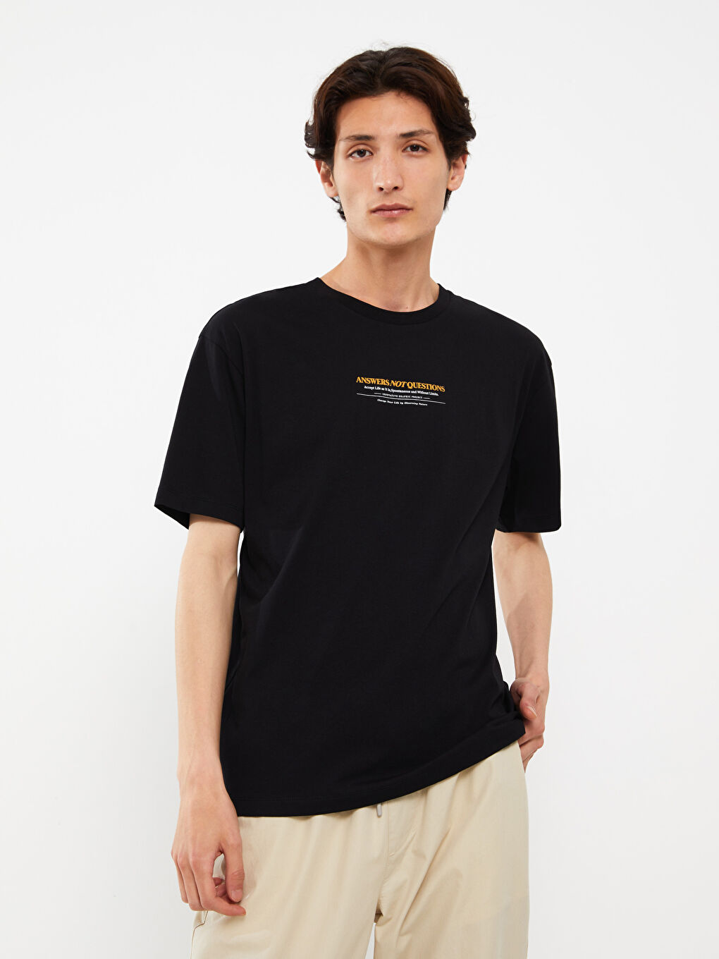 Siyah Bisiklet Yaka Kısa Kollu Baskılı Penye Erkek Tişört-1