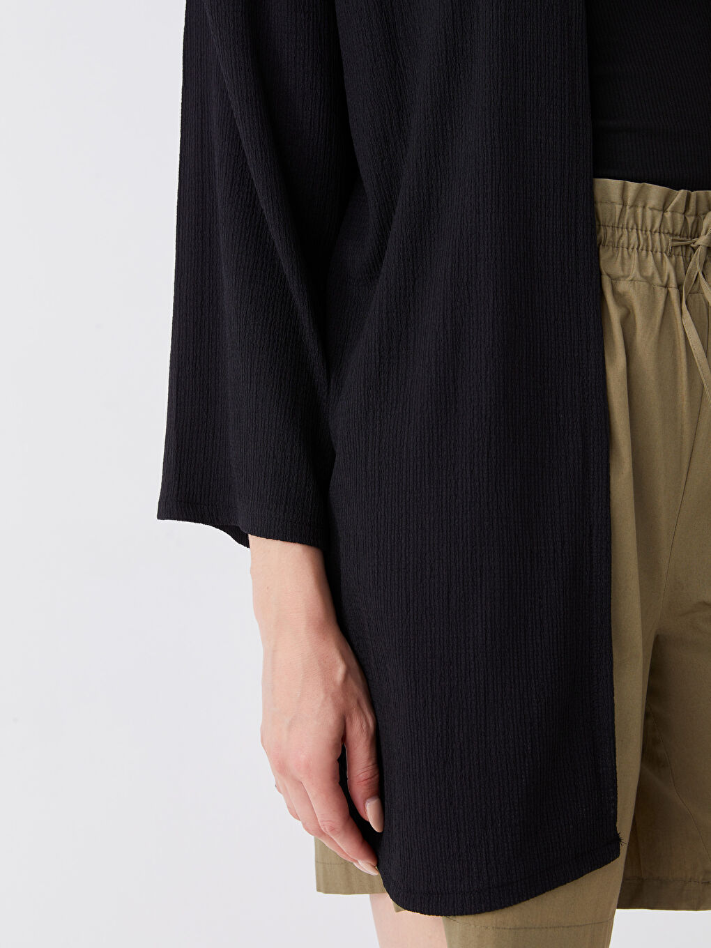 Siyah Şal Yaka Düz Uzun Kollu Kadın Hırka-3