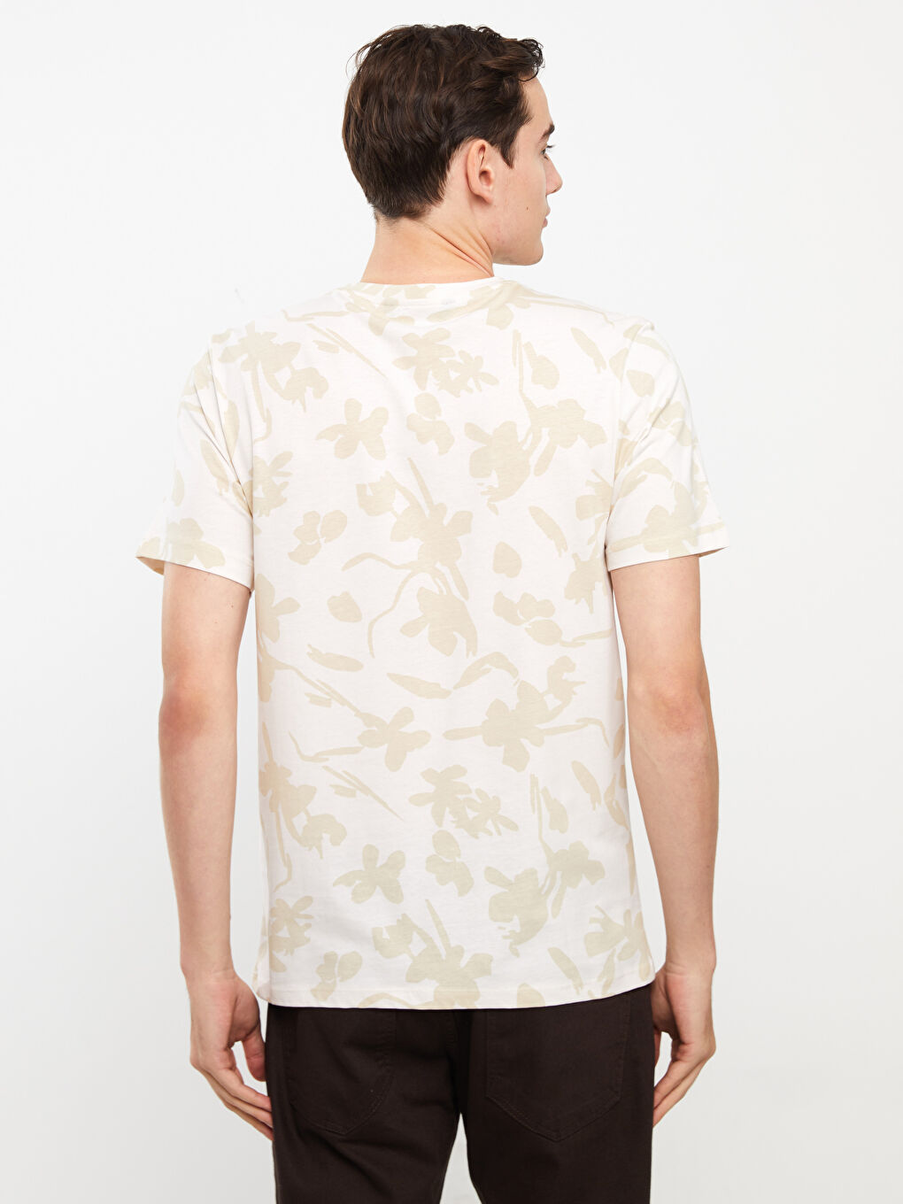 Ekru Bisiklet Yaka Kısa Kollu Desenli Erkek Tişört-4
