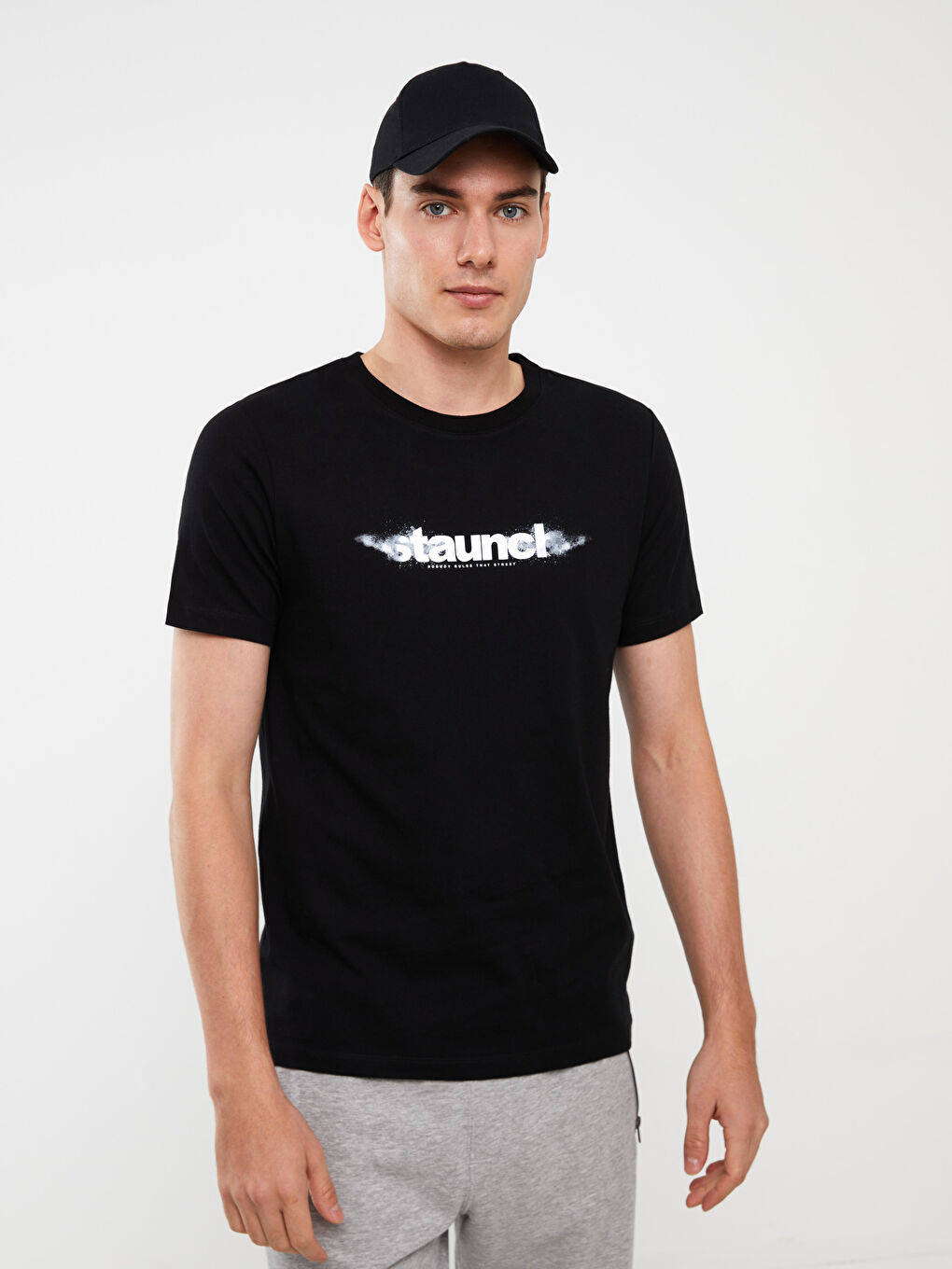 تيشيرت رجالي ياقة دائرية كم قصير مطبوع قطن ممشط-1