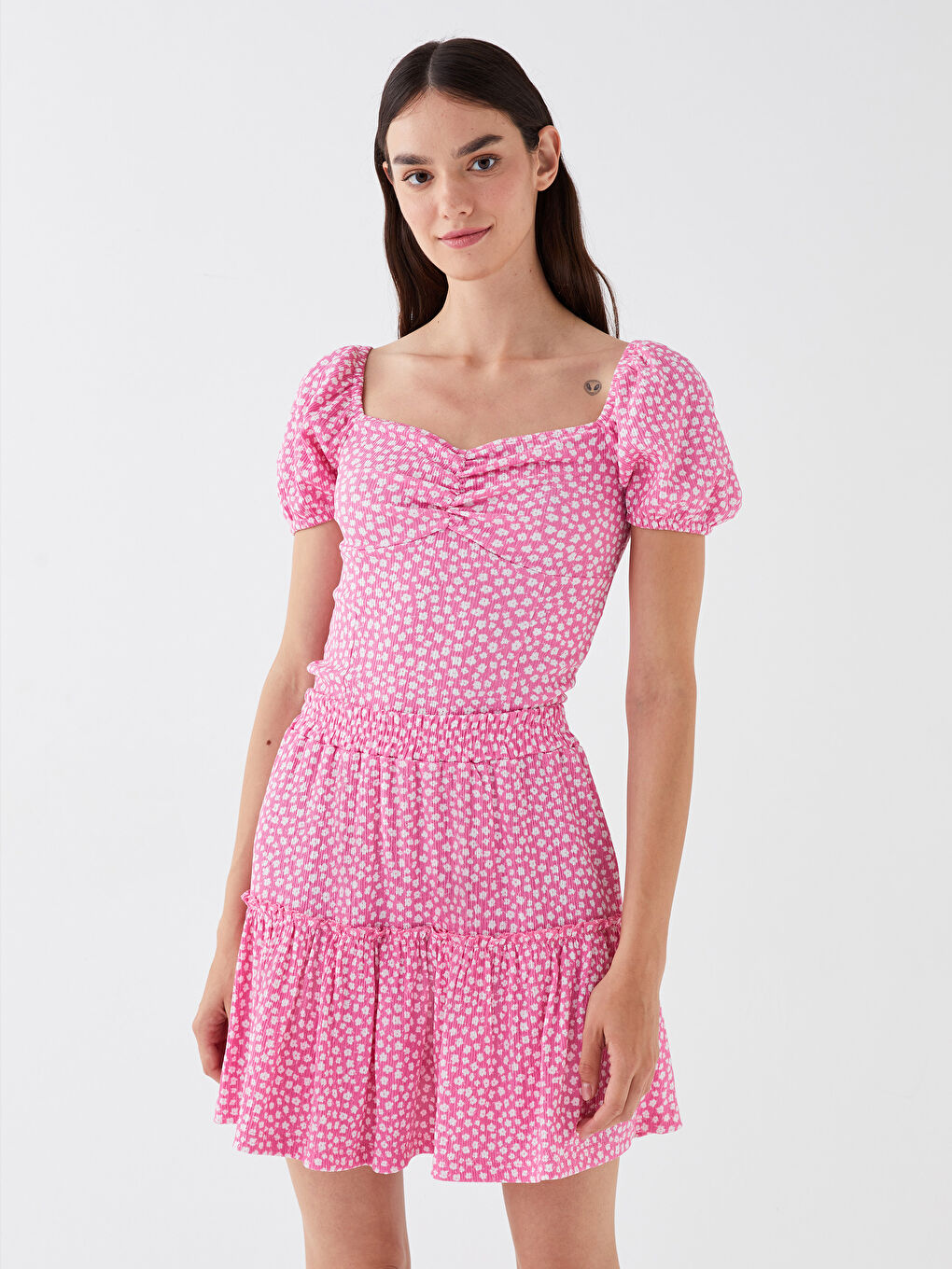 Pembe Beli Lastikli Rahat Kalıp Çiçekli Kadın Şort Etek-2