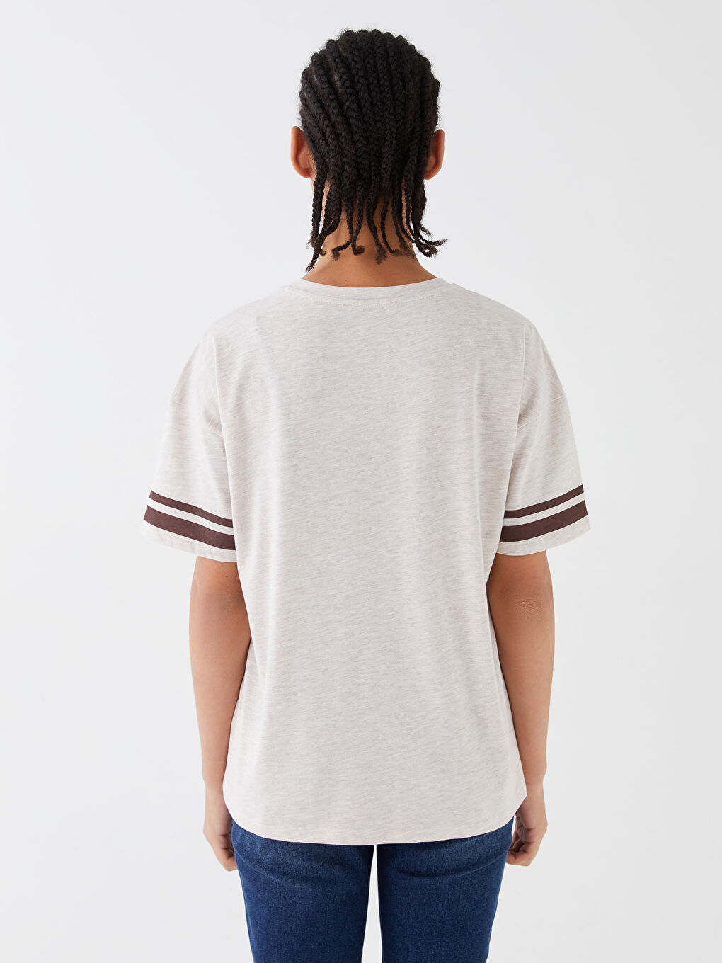 Bej Bisiklet Yaka Baskılı Kısa Kollu Kadın Tişört-4